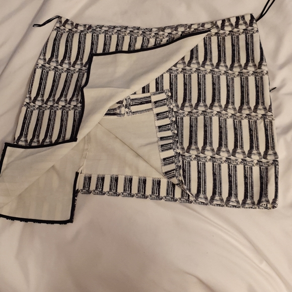 BIMBA Y LOLA asymmetrical mini skirt - Picture 3 of 5